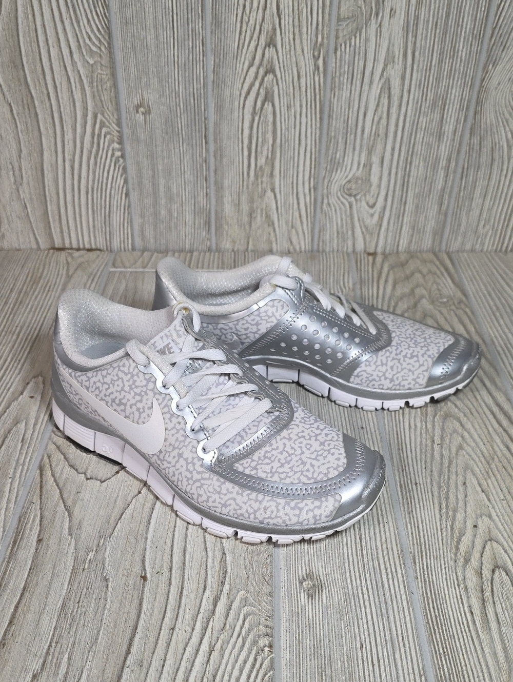 Nike Free 5.0 V4 Leopard Pack Womens Size 6.5